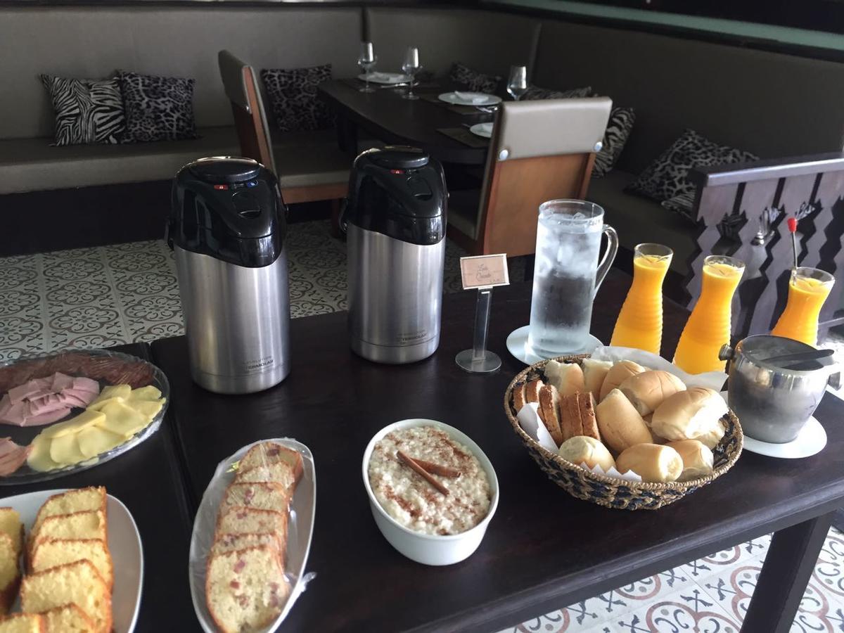 Lara Hotel 알퀴라즈 외부 사진