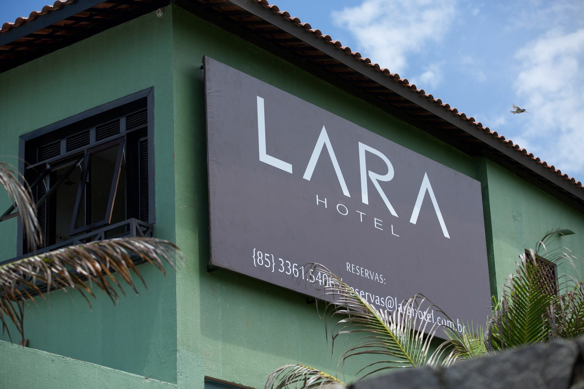 Lara Hotel 알퀴라즈 외부 사진